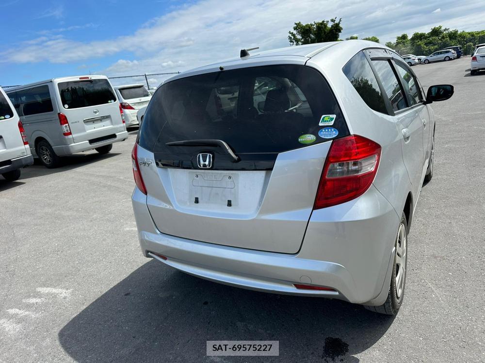 Honda FIT 2011 6801120-4