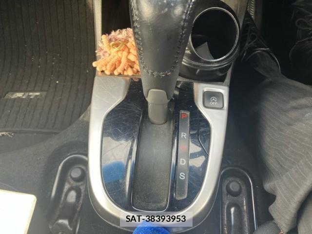 Honda FIT 2013-12 7327049-16