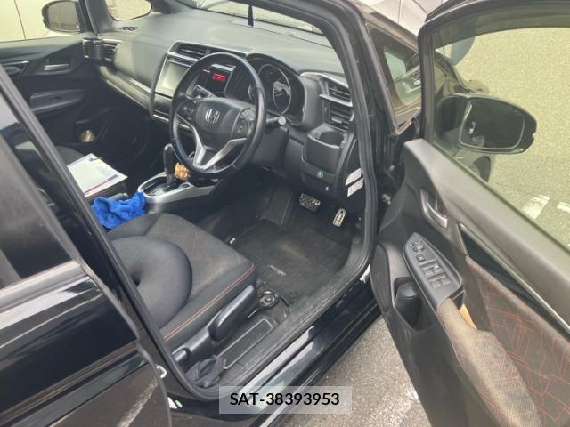 Honda FIT 2013-12 7327049-19