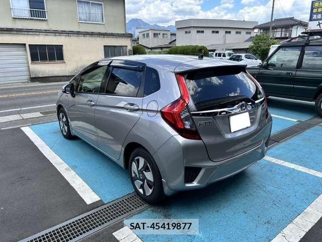 Honda FIT 2013-09 7327041-2
