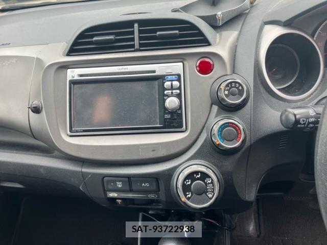 Honda FIT 2011-02 7327057-14