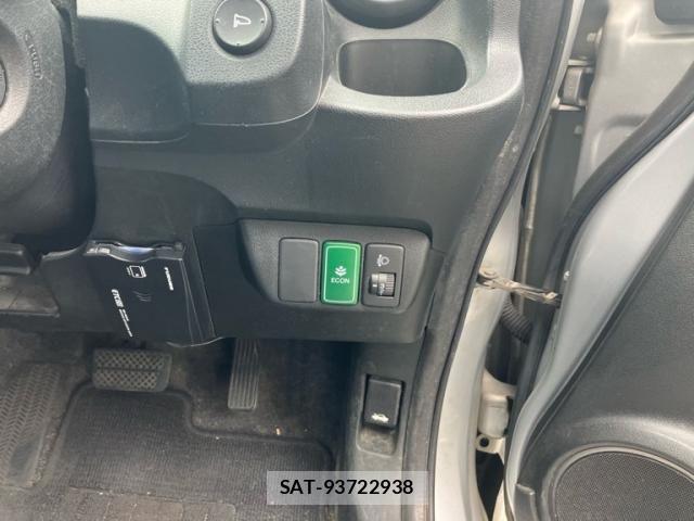Honda FIT 2011-02 7327057-17