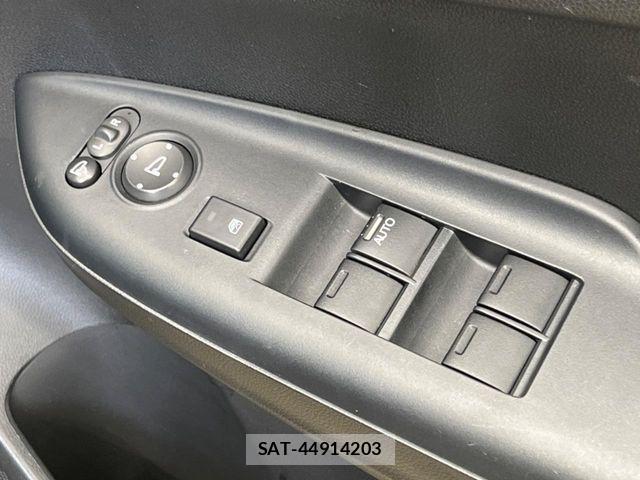 Honda FIT 2013-12 7327045-6