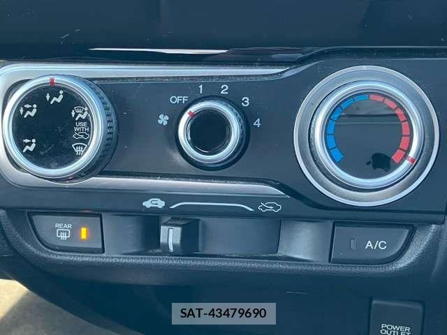 Honda FIT 2016-03 7327043-10