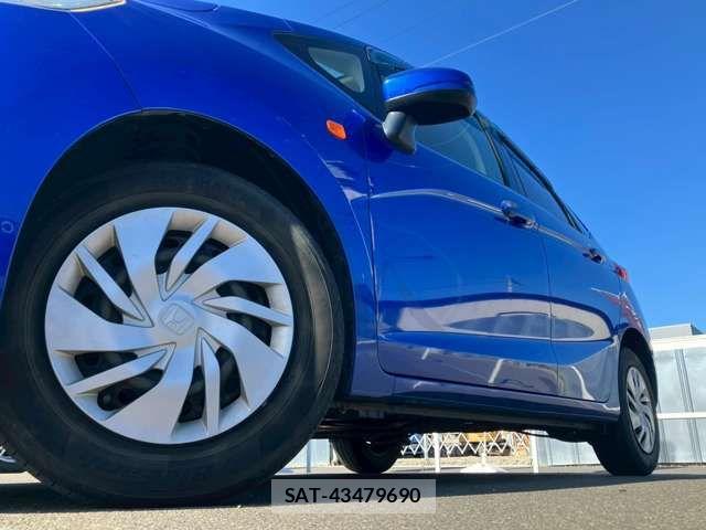 Honda FIT 2016-03 7327043-14