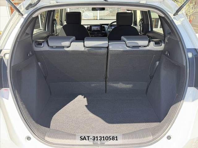 Honda FIT 2024-05 7327039-19