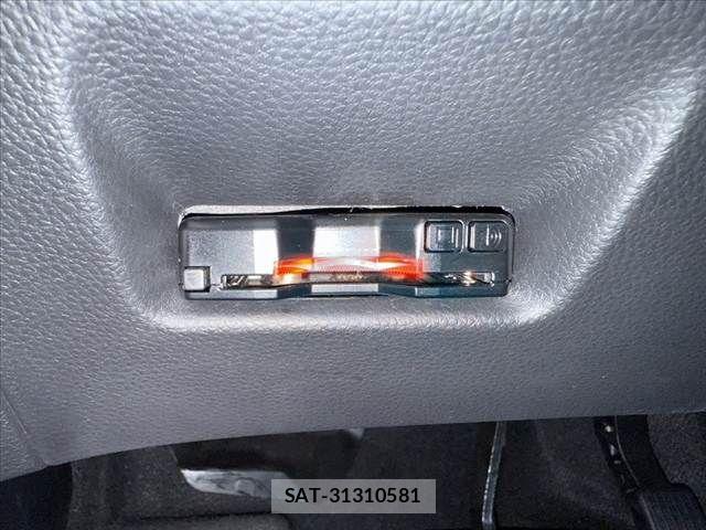 Honda FIT 2024-05 7327039-5