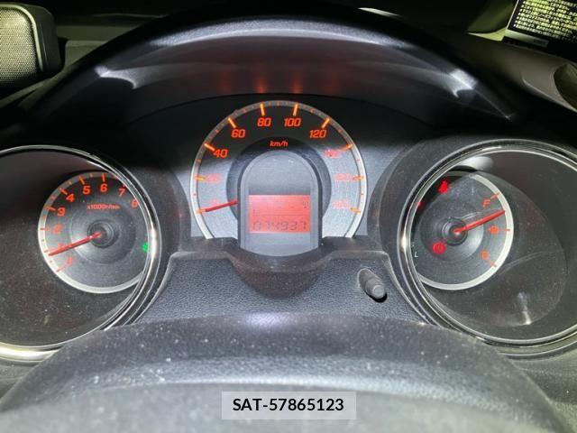Honda FIT 2012-04 7327048-17