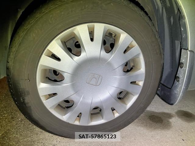 Honda FIT 2012-04 7327048-5