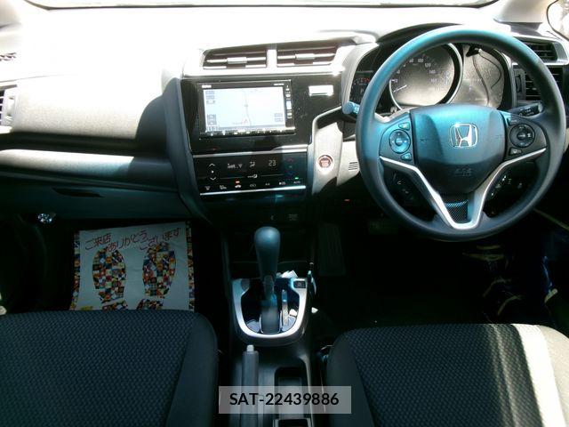 Honda FIT 2019-08 7327038-24