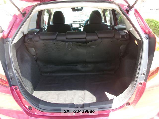 Honda FIT 2019-08 7327038-25