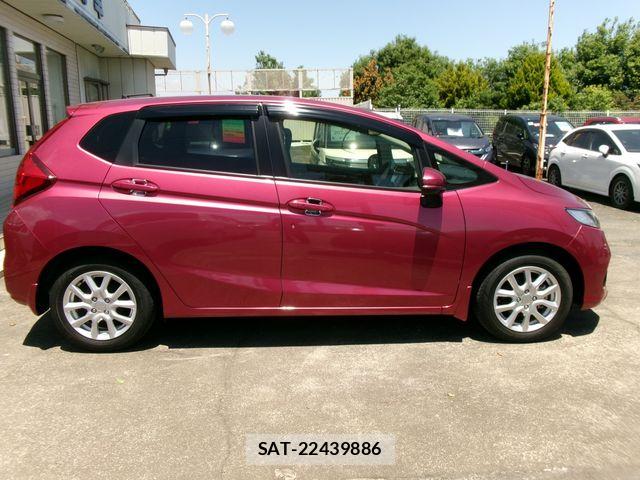 Honda FIT 2019-08 7327038-3