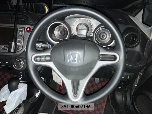 Honda FIT 2008-07 7327052-19
