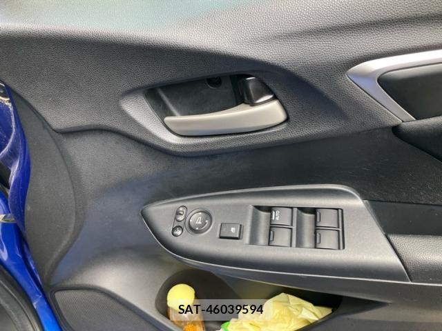Honda FIT 2013-11 7327047-10