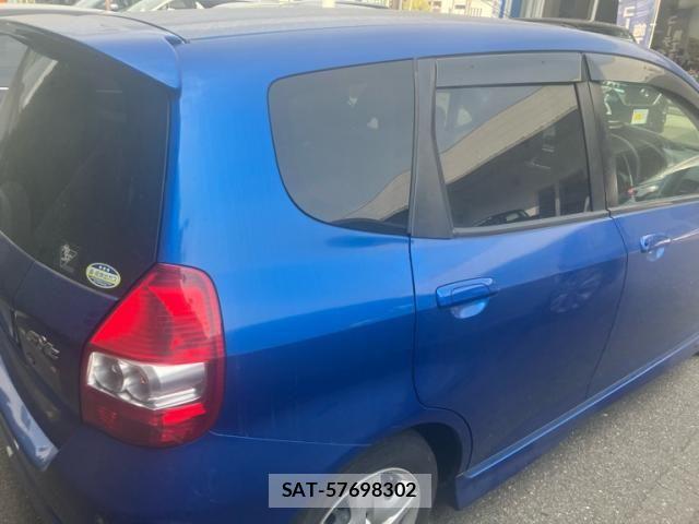 Honda FIT 2003-06 7327053-4