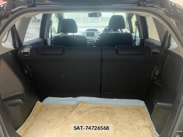 Honda FIT 2010-03 7357748-13