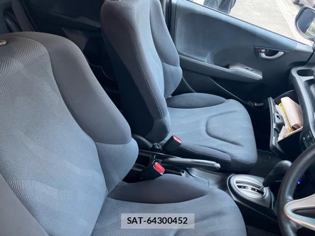 Honda FIT 2009-09 7357755-14