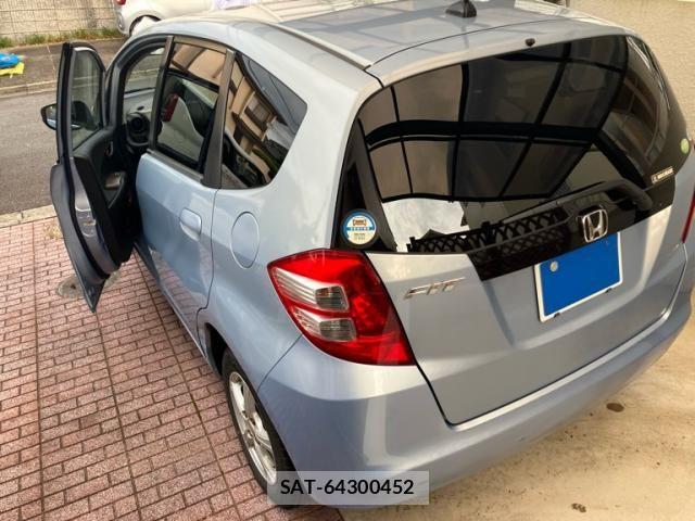 Honda FIT 2009-09 7357755-1