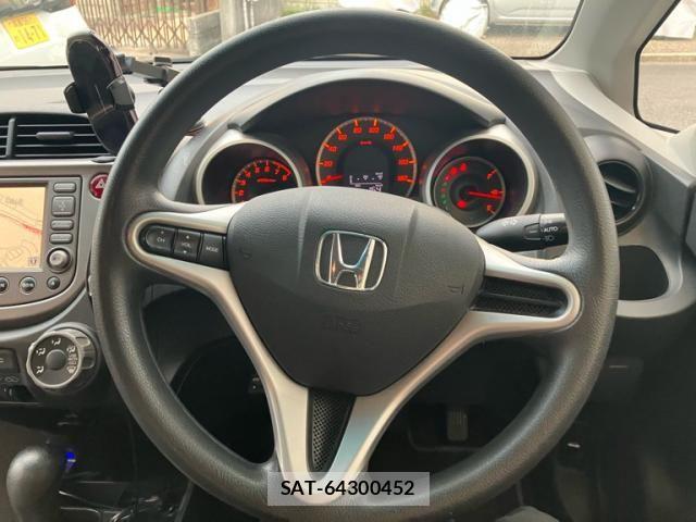 Honda FIT 2009-09 7357755-8