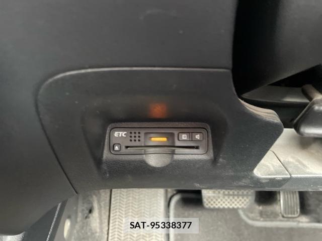 Honda FIT 2009-10 7357754-14