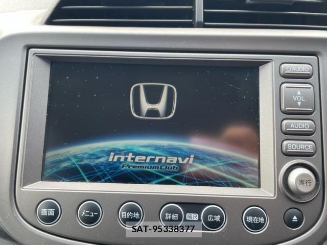 Honda FIT 2009-10 7357754-20