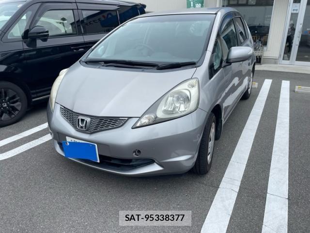 Honda FIT 2009-10 7357754-2