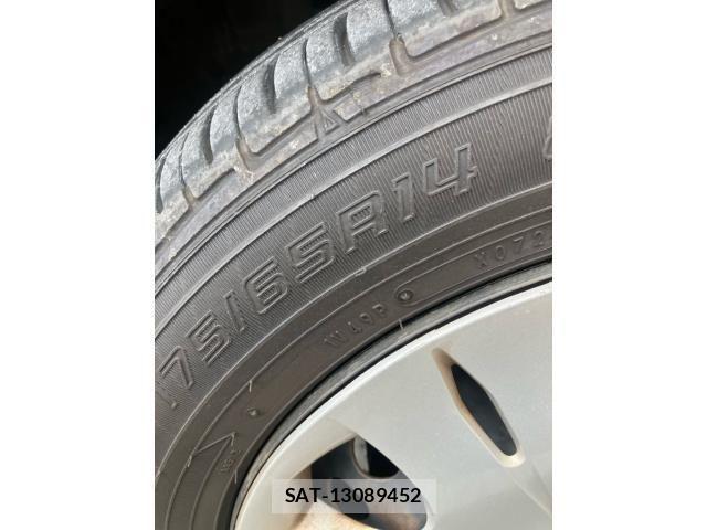 Honda FIT 2012-01 7357758-8