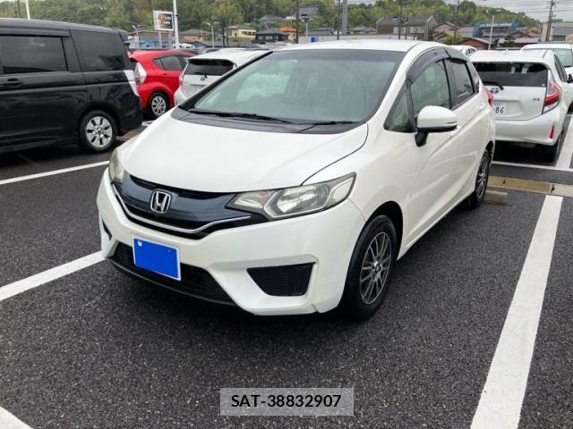 Honda FIT 2014-03 7357741-0
