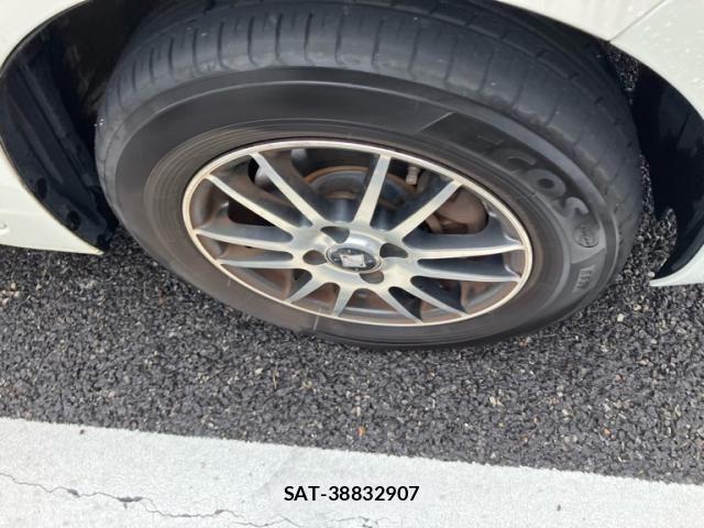 Honda FIT 2014-03 7357741-6