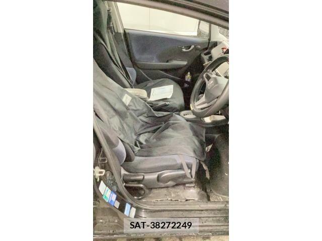 Honda FIT 2009-06 7357752-12