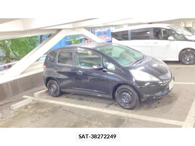 Honda FIT 2009-06 7357752-1