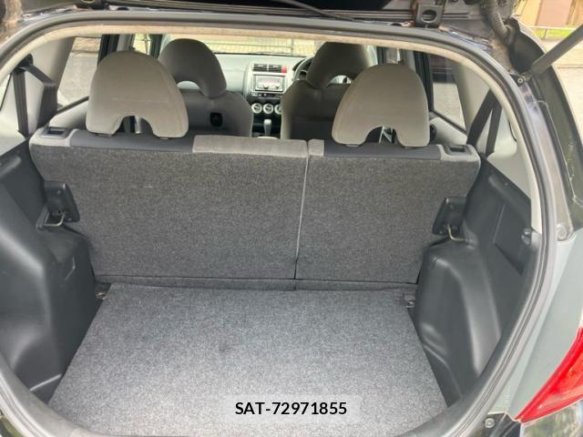 Honda FIT 2004-10 7357753-11