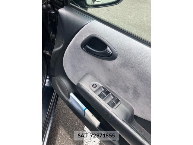 Honda FIT 2004-10 7357753-17