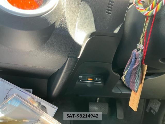 Honda FIT 2011-07 7357751-22