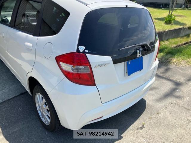 Honda FIT 2011-07 7357751-4