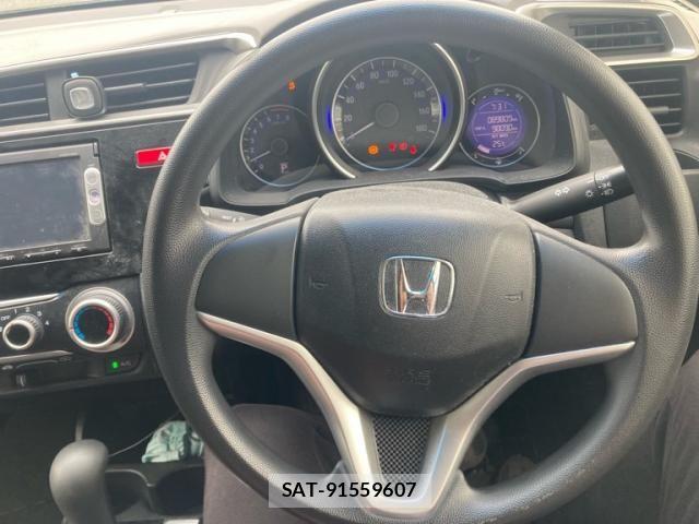 Honda FIT 2014-01 7357745-10
