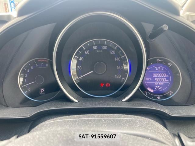 Honda FIT 2014-01 7357745-11