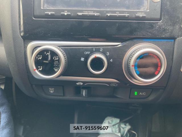 Honda FIT 2014-01 7357745-14