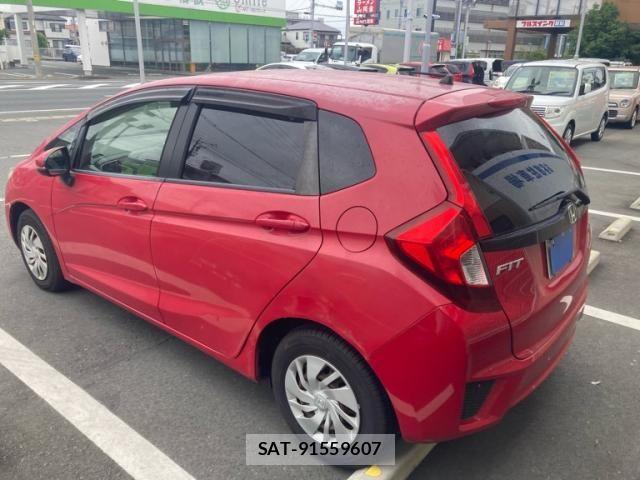 Honda FIT 2014-01 7357745-3