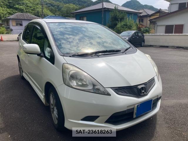 Honda FIT 2009-08 7392140-0