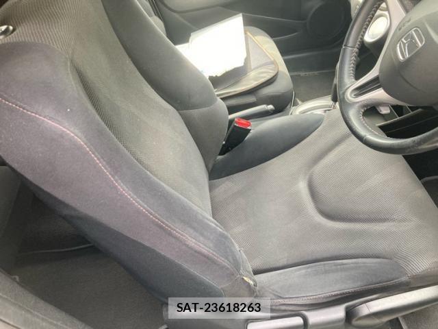 Honda FIT 2009-08 7392140-12
