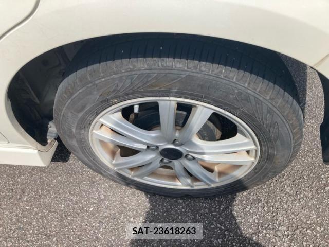 Honda FIT 2009-08 7392140-8