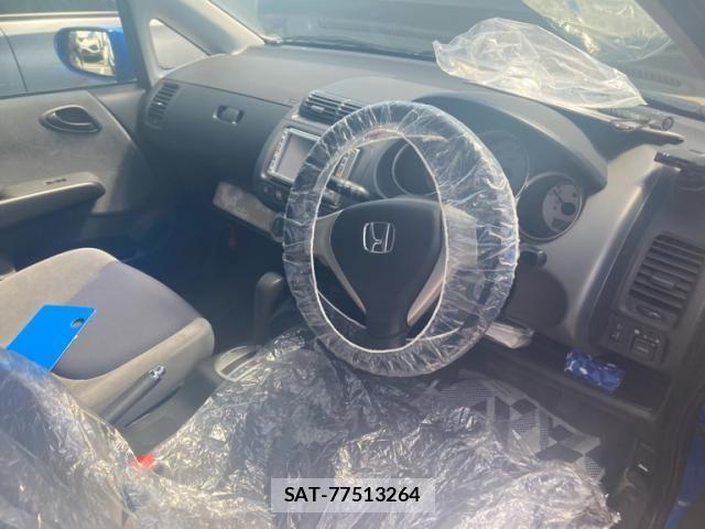 Honda FIT 2007-07 7392141-16