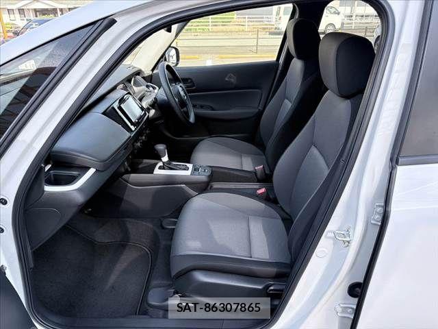 Honda FIT 2024-05 7392134-16