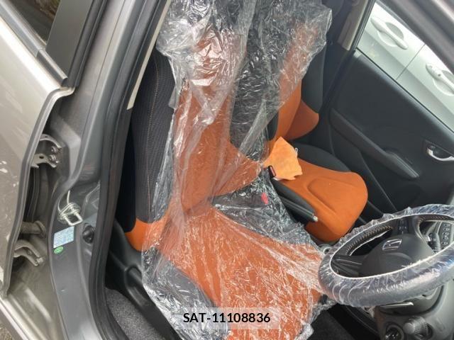 Honda FIT 2011-03 7392138-9