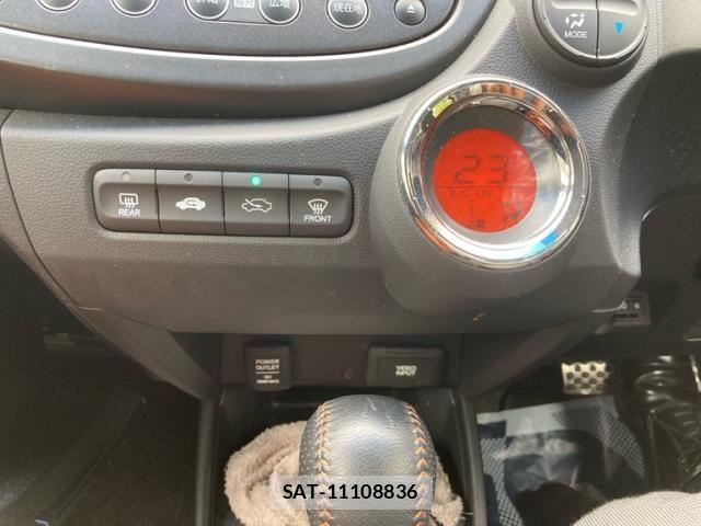 Honda FIT 2011-03 7392138-17