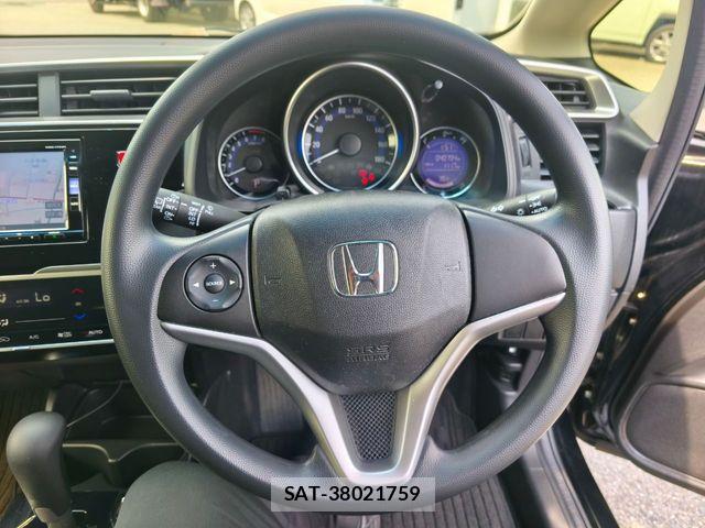 Honda FIT 2016-11 7392133-1