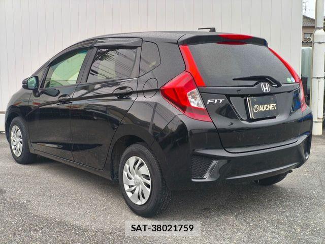 Honda FIT 2016-11 7392133-2