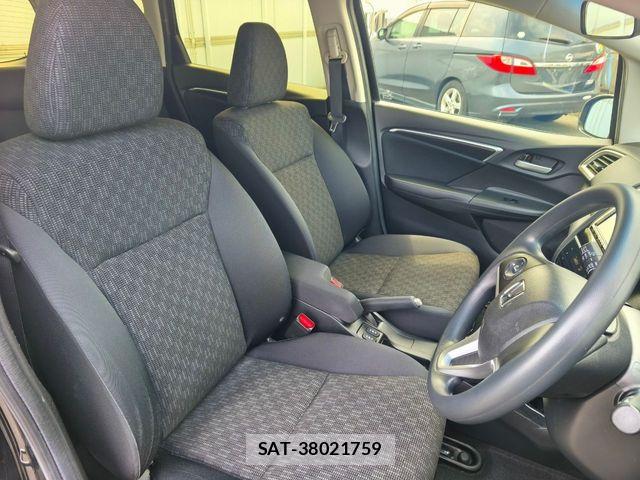 Honda FIT 2016-11 7392133-3