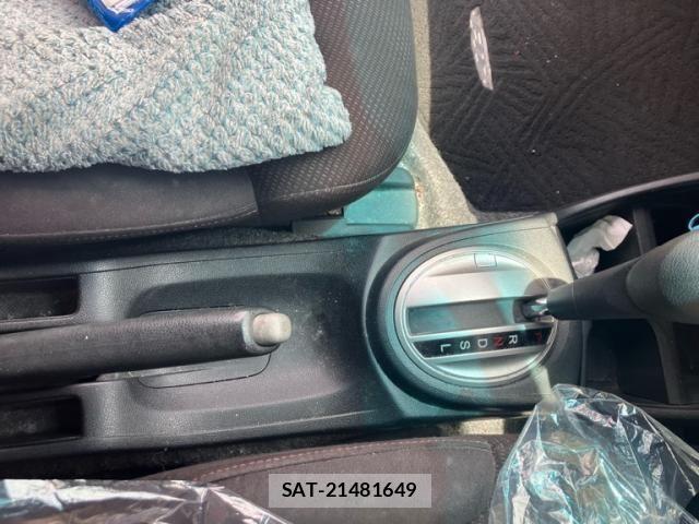 Honda FIT 2012-03 7392152-17